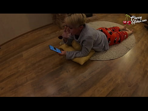 ❤️ Gekke Blondine Pijpt Enorme Pik en Stuitert Er Op - Anale Seks Quality sex at us